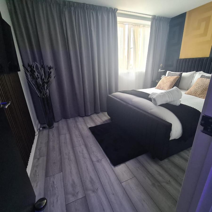 버밍엄 Luxury 9Ine Penthouse With Garden & Jacuzzi 아파트 외부 사진