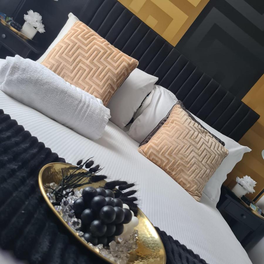 버밍엄 Luxury 9Ine Penthouse With Garden & Jacuzzi 아파트 외부 사진