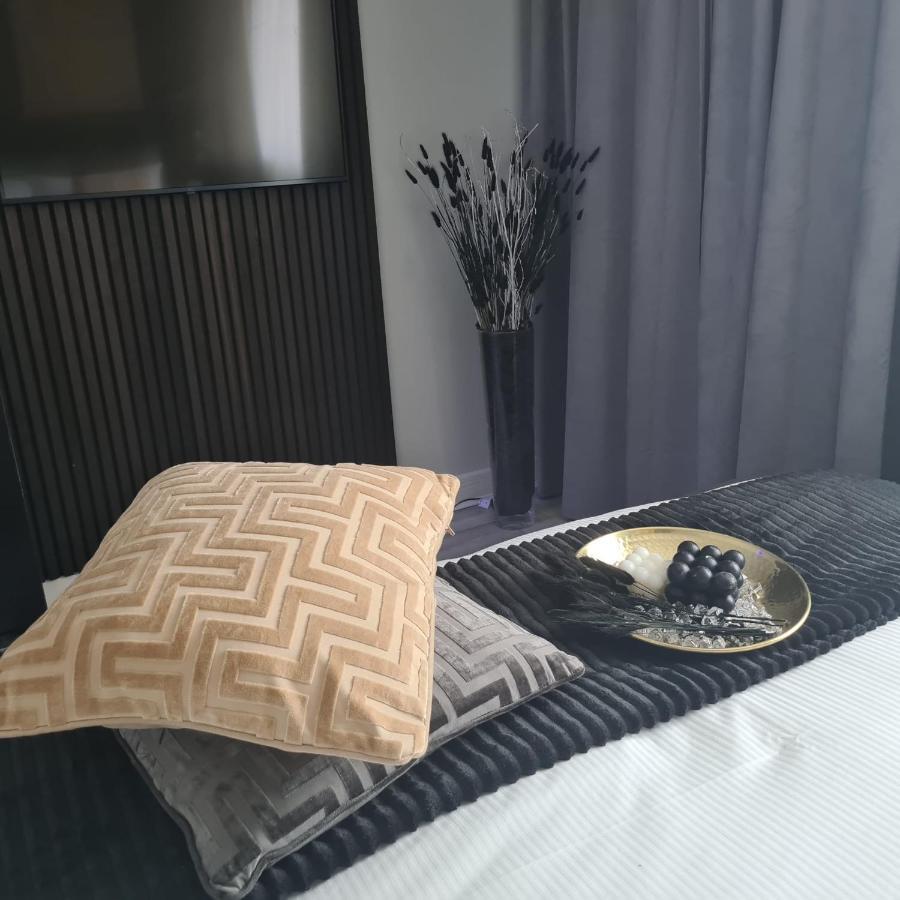 버밍엄 Luxury 9Ine Penthouse With Garden & Jacuzzi 아파트 외부 사진