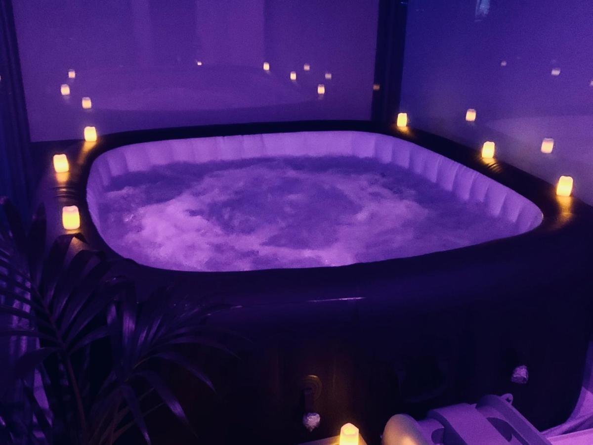 버밍엄 Luxury 9Ine Penthouse With Garden & Jacuzzi 아파트 외부 사진